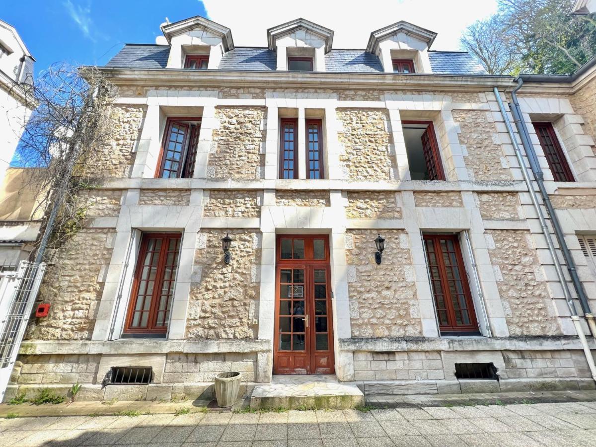 Le Blossac, A 300M Du Centre Ville - Wifi Poitiers Exteriér fotografie